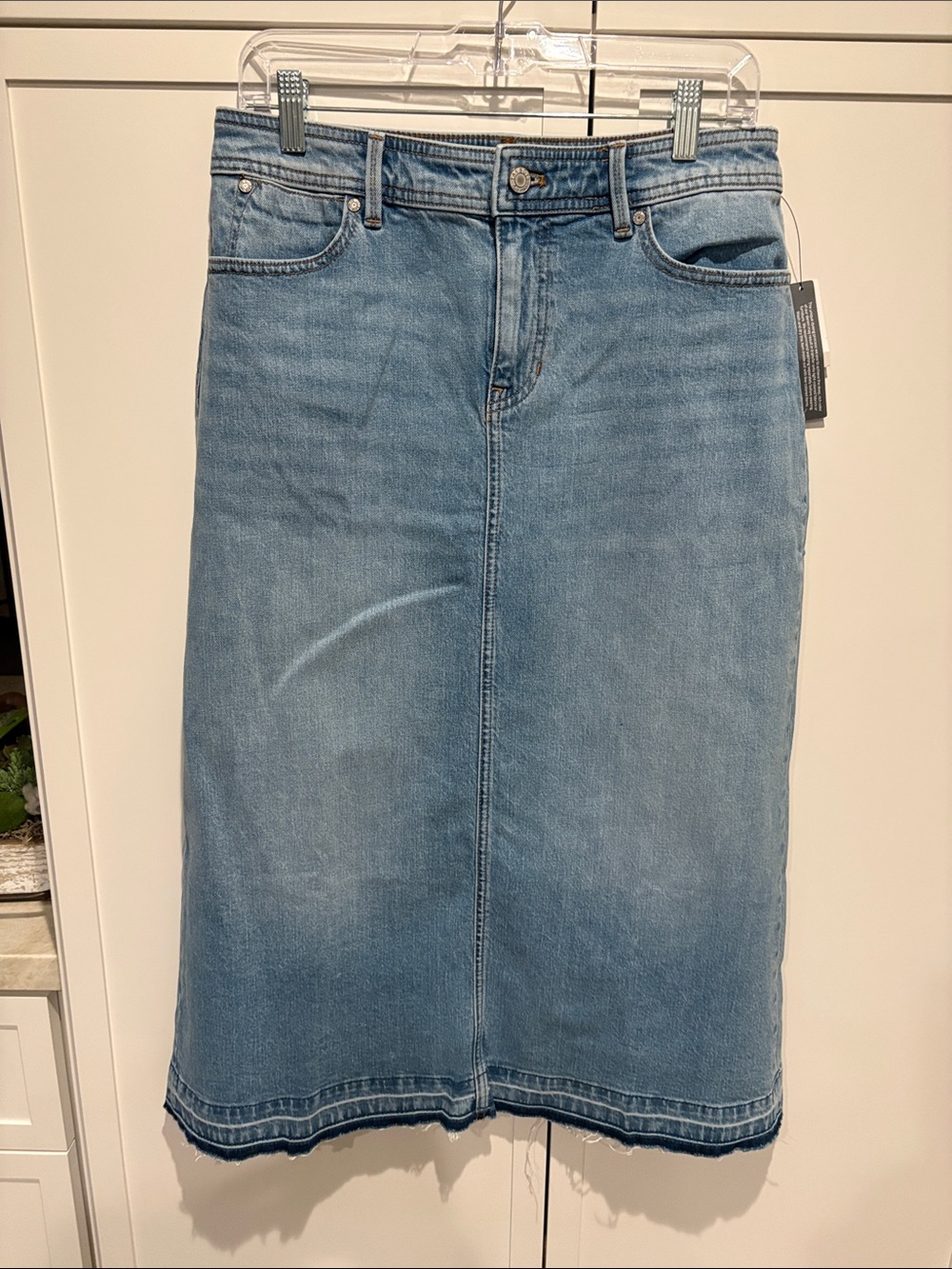Talbots Light Blue Straight-Leg Denim Skirt size 6
